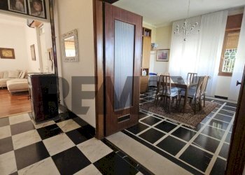Hall / corridoio - Villa Via Dante Aligheri
 
91, Broni - foto 12