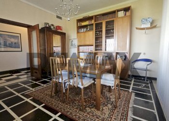 Sala da pranzo - Villa Via Dante Aligheri
 
91, Broni - foto 42
