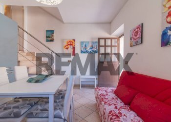 Sala da pranzo - Trilocale Via San Vittore
 
16, Gradoli - foto 16