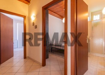 Hall / corridoio - Trilocale Via San Vittore
 
16, Gradoli - foto 20