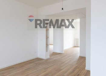 Stanza vuota - Three-room apartment VIA RIMEMBRANZE
 
5, Vedano al Lambro - photo 11