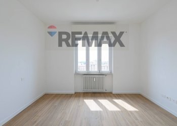 Stanza vuota - Three-room apartment VIA RIMEMBRANZE
 
5, Vedano al Lambro - photo 37