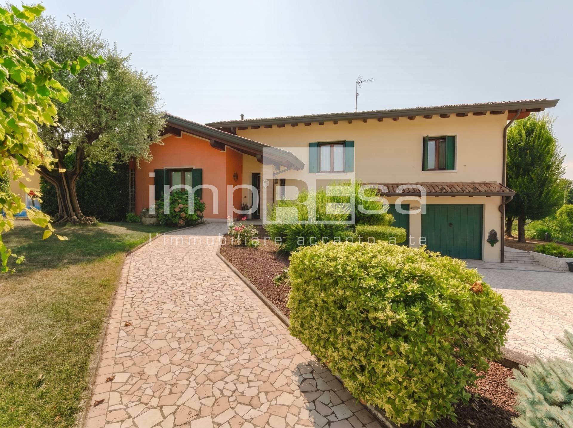 Foto 1 - Villa Via Degli Ontani
 
4, Brugnera - photo 1