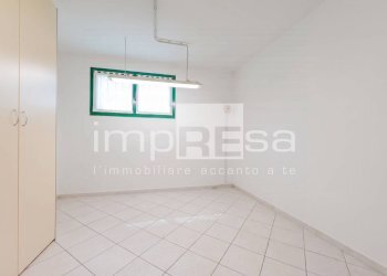 Foto 34 - Villa Via Degli Ontani
 
4, Brugnera - foto 32