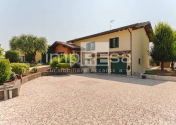 Foto 3 - Villa Via Degli Ontani
 
4, Brugnera - photo 3