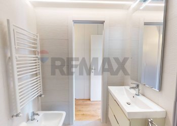 Bagno - Bilocale via Correggio
 
12, Milano - foto 10