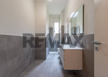 Bagno - Trilocale Via Paolo Mantegazza
 
20, Milano - foto 13