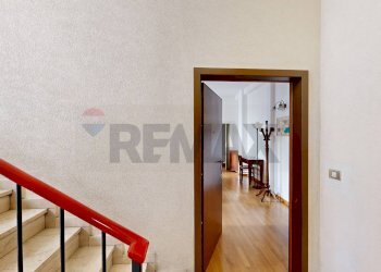 Hall / corridoio - Bilocale Piazza Sant'agostino
 
4, Milano - foto 9