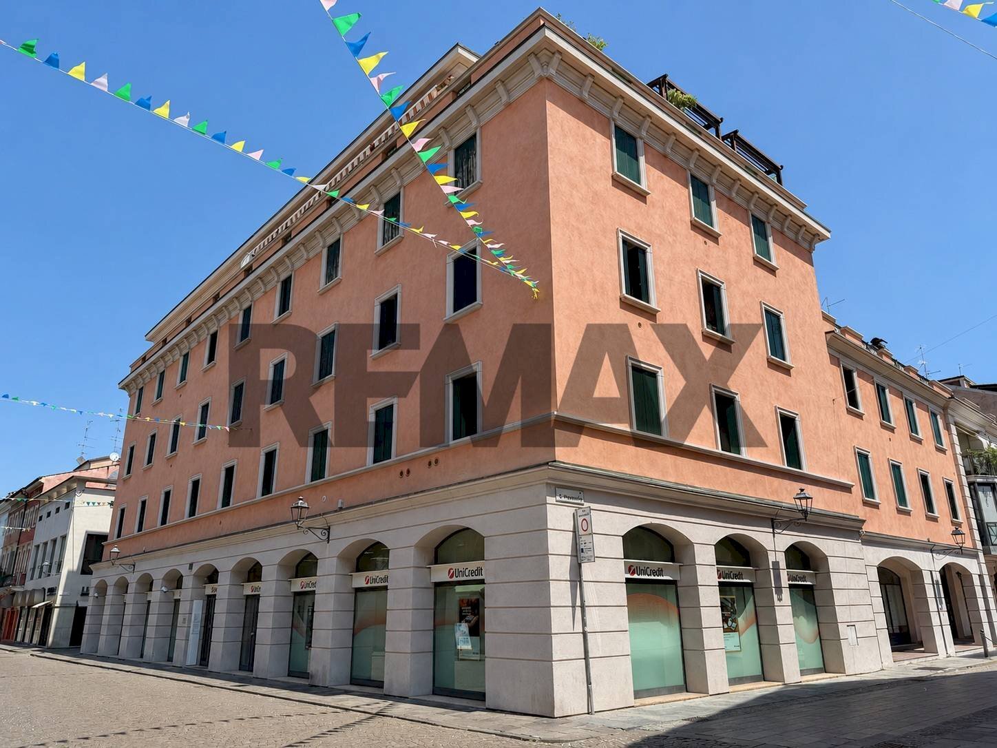 Edificio all\'aperto - Appartamento Via Passerini
 
1, Guastalla - foto 1