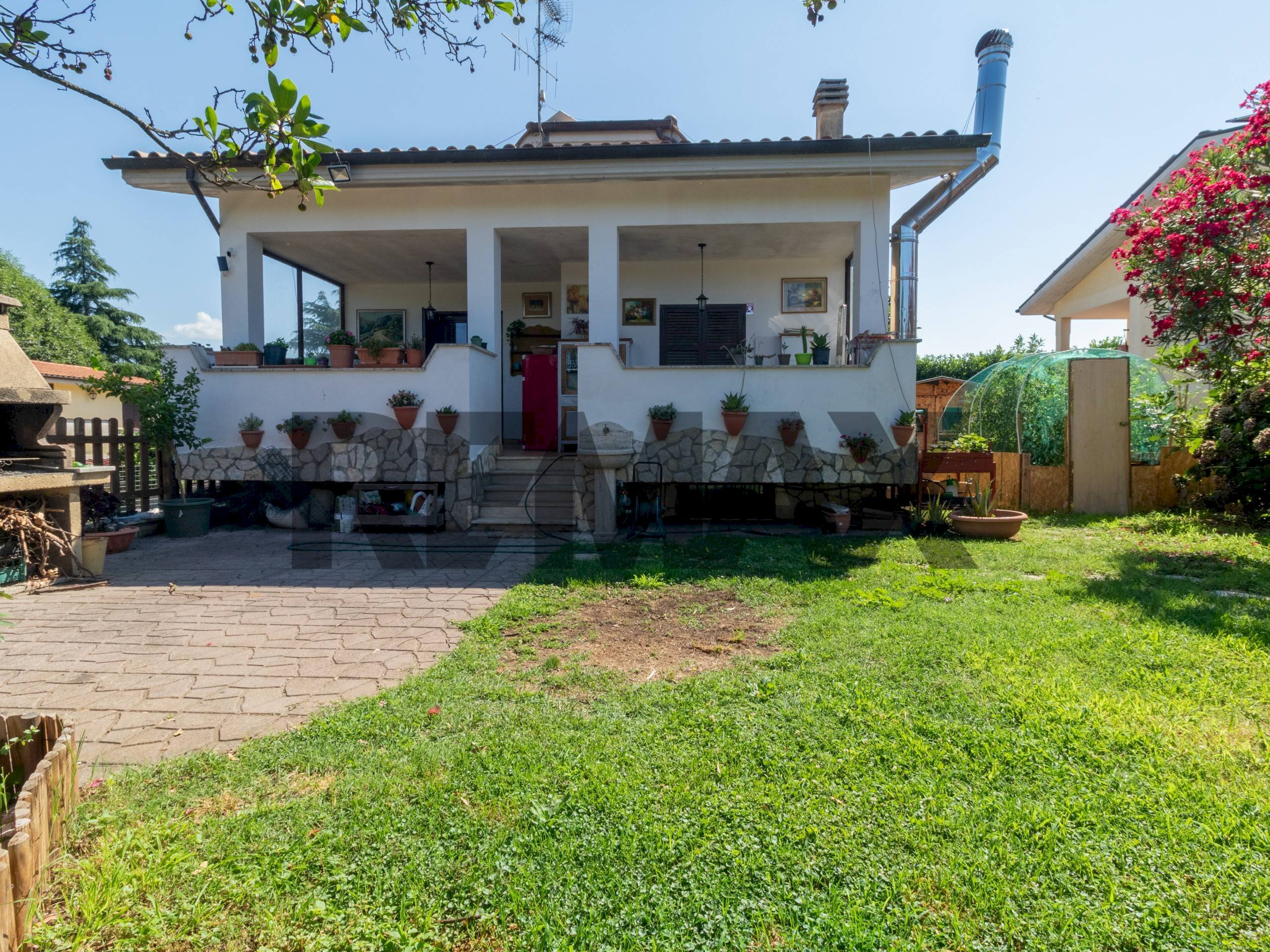 Casa all\'aperto - Casa semi indipendente via ventiquattresima strada
 
21/a, Labico - foto 1