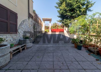 Terrazza - Casa semi indipendente via ventiquattresima strada
 
21/a, Labico - foto 22