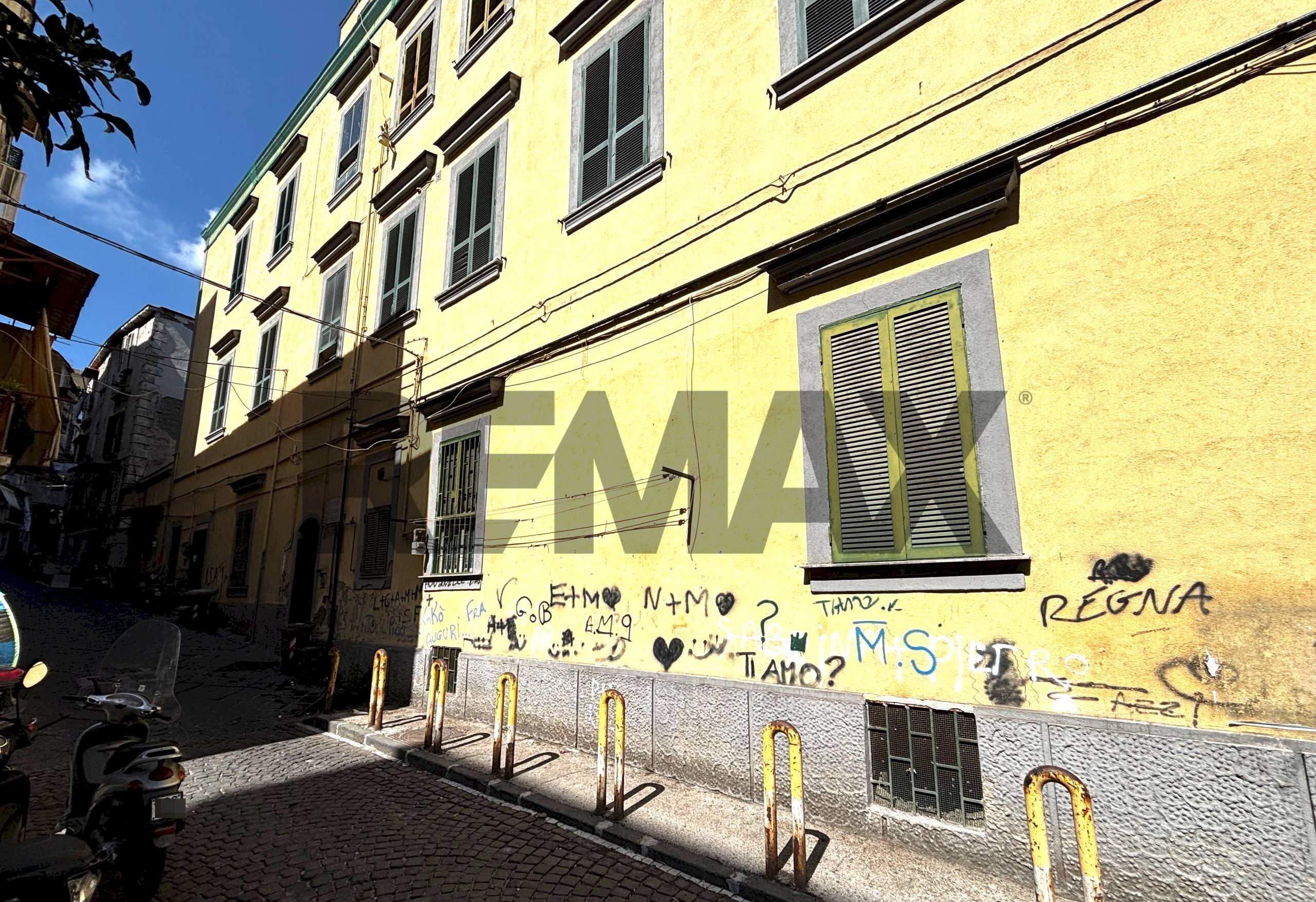 Edificio all\'aperto - Appartamento Via del Serbatoio allo Scudillo
18/19/20, Napoli - foto 2