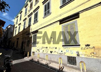 Edificio all\'aperto - Appartamento Via del Serbatoio allo Scudillo
 
18/19/20, Napoli - foto 2