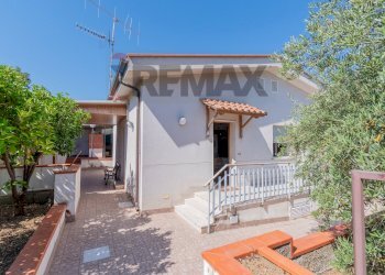 Casa all\'aperto - Villa via Esterna Cozzo Ingrassia
 
20, Monreale - photo 1