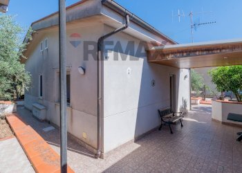 Terrazza - Villa via Esterna Cozzo Ingrassia
 
20, Monreale - photo 8