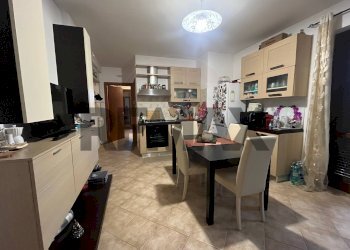 Sala da pranzo - Bilocale Via Palmiro Togliatti
 
27, Fiano Romano - foto 2