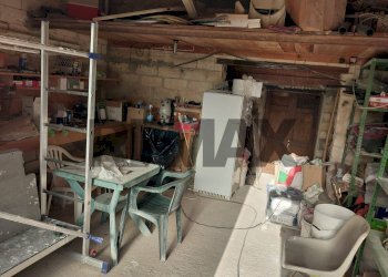 Dispensa di stoccaggio - Casa indipendente Contrada trecasucce
 
180, Modica - foto 9