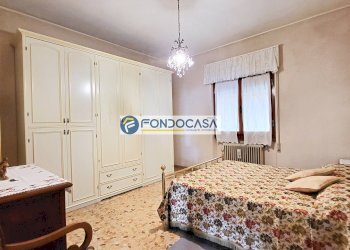 camera matrimoniale - Villa Via Franchetti, Seravezza - photo 11