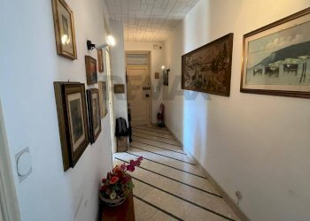 Hall / corridoio - Quadrilocale Via Colomba
 
64, Palermo - foto 4