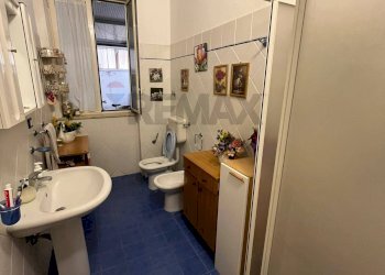 Bagno - Quadrilocale Via Colomba
 
64, Palermo - foto 7