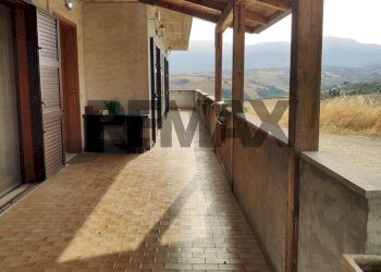 Terrazza - Appartamento contrada Cordano
 
17, Loreto Aprutino - foto 8