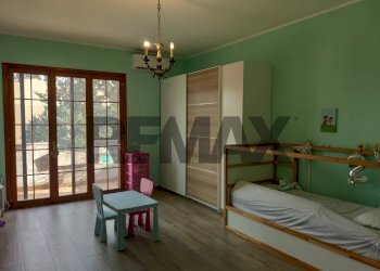 Camera / camera da letto - Appartamento contrada Cordano
 
17, Loreto Aprutino - foto 35