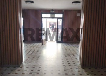 Hall / corridoio - Trilocale via lago di como
 
1, Montesilvano - foto 6