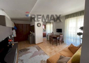 Sala da pranzo - Trilocale Via Giolitti
 
6/A, Montesilvano - foto 2