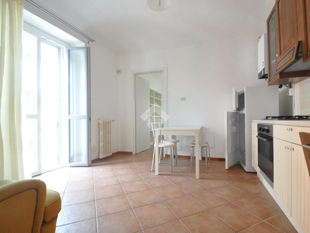 Bilocale Via Benvenuto Cellini, Torino (zona San Salvario) - foto 2