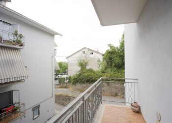 Foto 5 - Quadrilocale Via Antonio Gramsci
 
94, Guardiagrele - foto 5