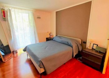 Camera da letto - Bilocale via Matteo Pescatore, 11, Torino (zona Centro) - foto 6