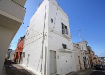 Facciata - Loft via Giuseppe Garibaldi, Matino - foto 3