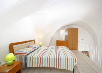 Camera da letto - Loft via Giuseppe Garibaldi, Matino - foto 16