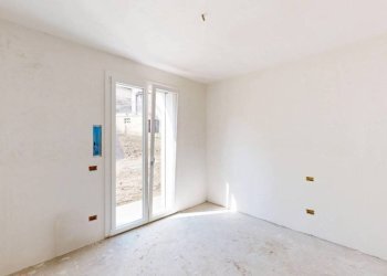 Camera da letto - Trilocale via 25 Aprile, Buguggiate - foto 4