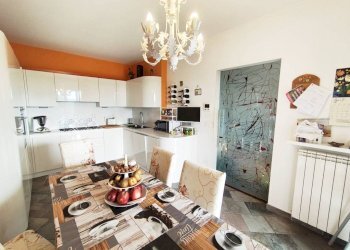 Cucina - Appartamento via Coniolo, 14, Fossano - foto 3