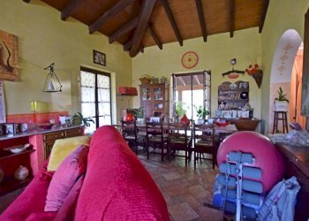 Cucina - Villa Frazione Poggi San Spirito, 33, Ceva - photo 7