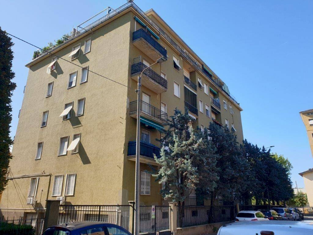 Facciata - Three-room apartment viale La Grola, 29, Parma (neighborhood Pablo) - photo 1