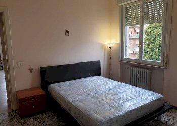 Camera da letto - Trilocale viale La Grola, 29, Parma (zona Pablo) - foto 10