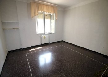 Camera da letto - Trilocale via Gaspare Murtola, Genova (zona Prà) - foto 11