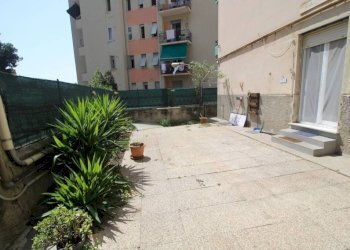 Giardino - Trilocale via Gaspare Murtola, Genova (zona Prà) - foto 26