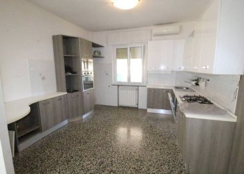 Cucina - Trilocale via Gaspare Murtola, Genova (zona Prà) - foto 6