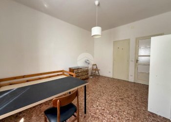 Four-room apartment Via Moretta, Torino (neighborhood Cenisia) - photo 14