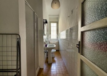 Four-room apartment Via Moretta, Torino (neighborhood Cenisia) - photo 27