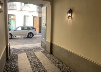Interno palazzo - Trilocale via Festa del Perdono, 1, Milano - foto 18