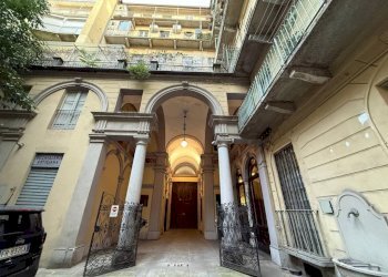 Cortile interno - Appartamento corso San Martino, 4, Torino (zona Centro) - foto 4