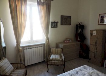 Camera da letto - Appartamento via San Pier d'Arena, 18, Genova (zona Sampierdarena) - foto 14