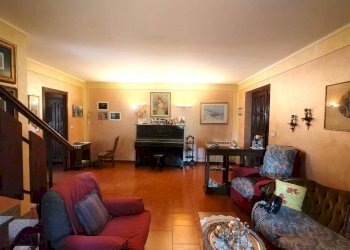 Salone - Villa a Schiera frazione Roata Rossi, Cuneo - foto 6