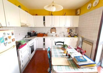 Cucina - Villa a Schiera frazione Roata Rossi, Cuneo - foto 7