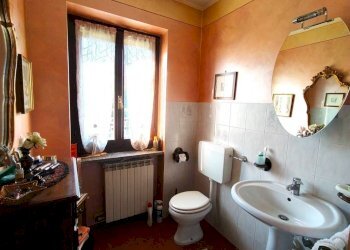 Bagno - Villa a Schiera frazione Roata Rossi, Cuneo - foto 9