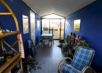 Veranda - Villa a Schiera frazione Roata Rossi, Cuneo - foto 11